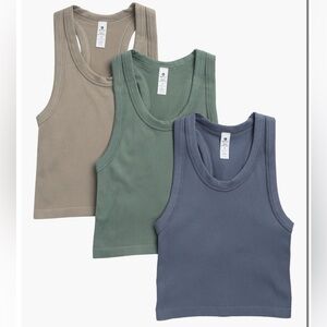 90 Degree Reflex Seamless Crop Tanks